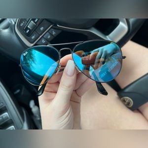 Ray Bans Aviator Sunglasses